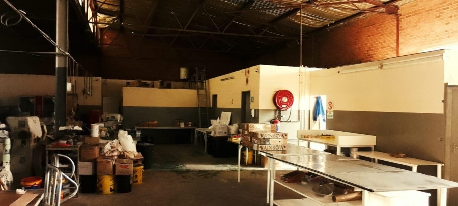 Commercial Property for Sale in Hamilton Free State